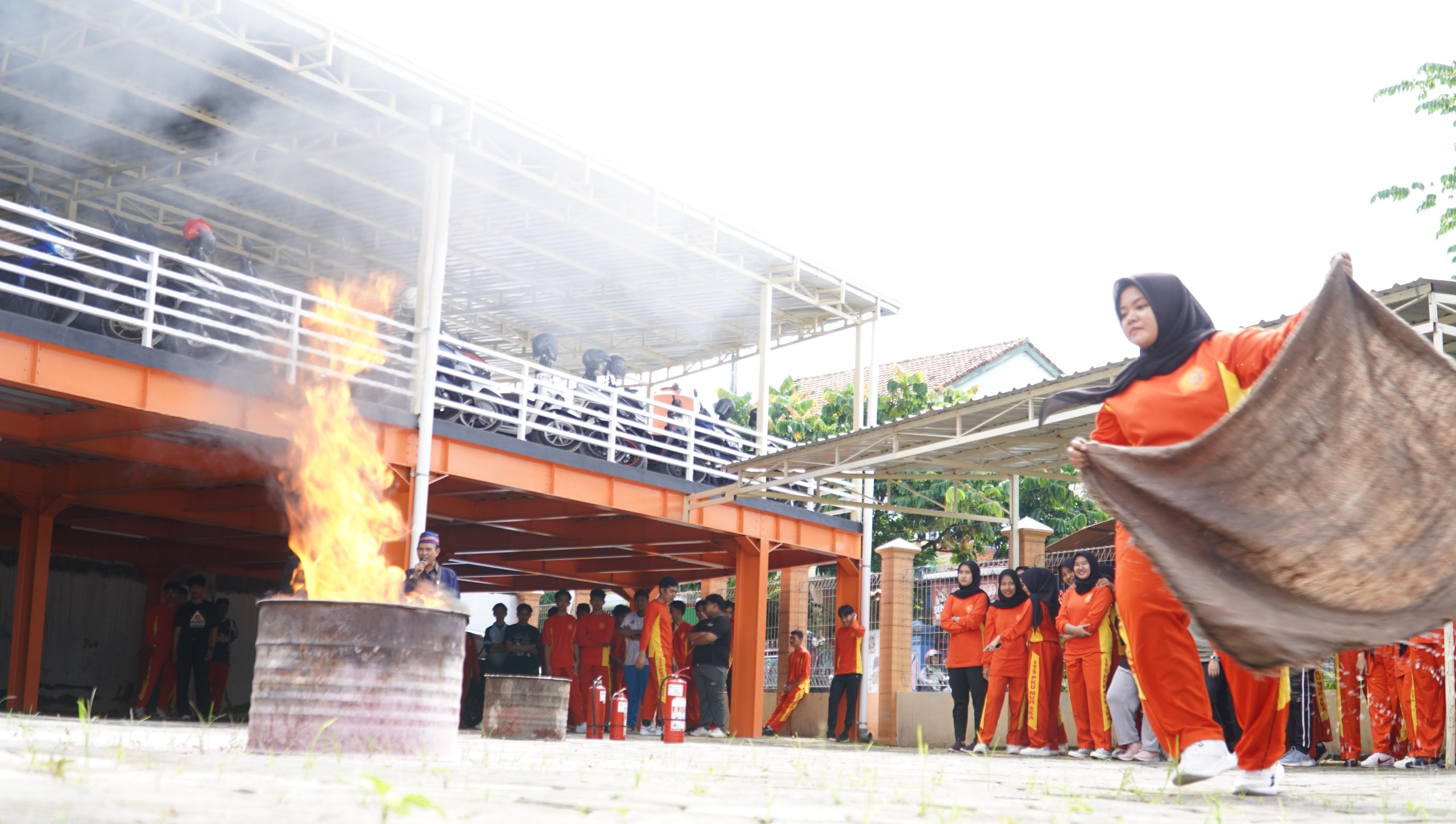 Pelatihan Padamkan Api