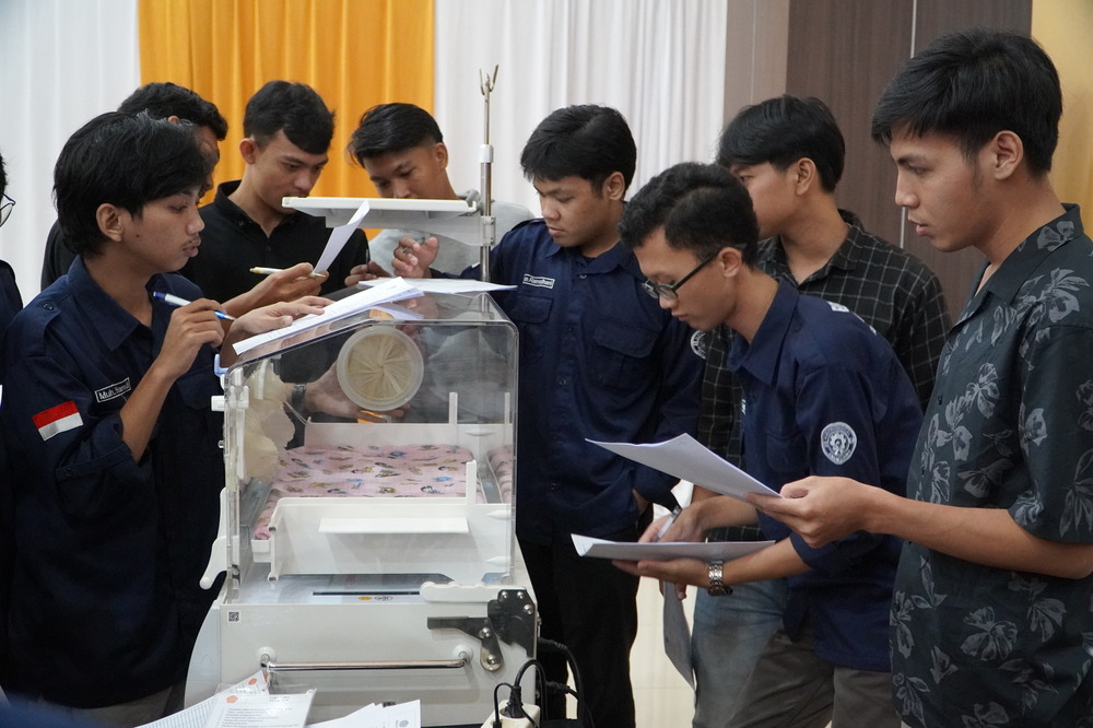 Fakultas Sains dan Teknologi