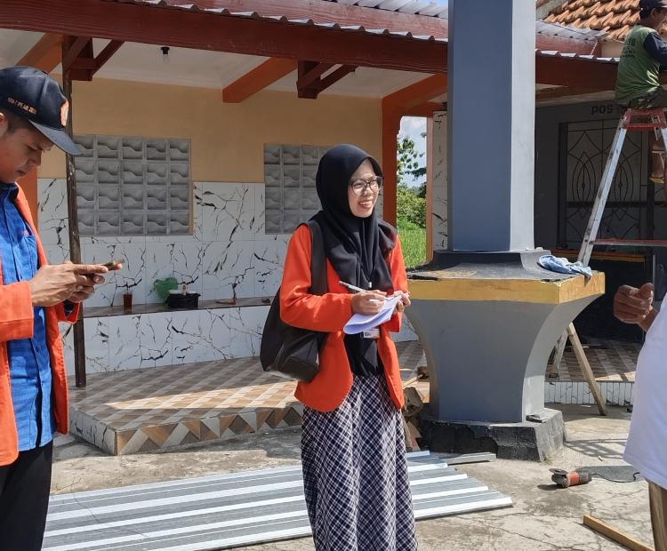 Mahasiswa KKN IPE UMPKU Surakarta melakukan observasi lingkungan di RW 1–5 Kelurahan Nglorog