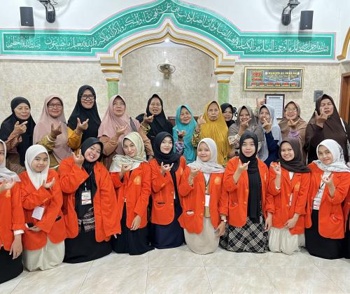 Mahasiswa Kuliah Kerja Nyata Integrasi Pembelajaran dan Pengabdian